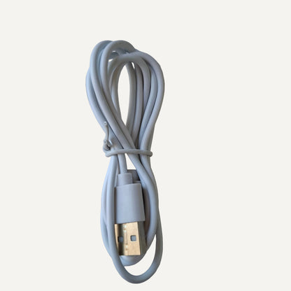 USB-kabel inclusief bij tafel stofafzuiger nagelstof