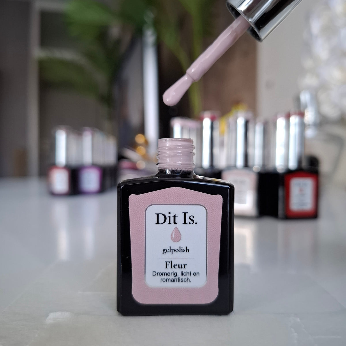 Dit Is. Gelpolish Fleur – Zacht Perzik Nude | 15 ml