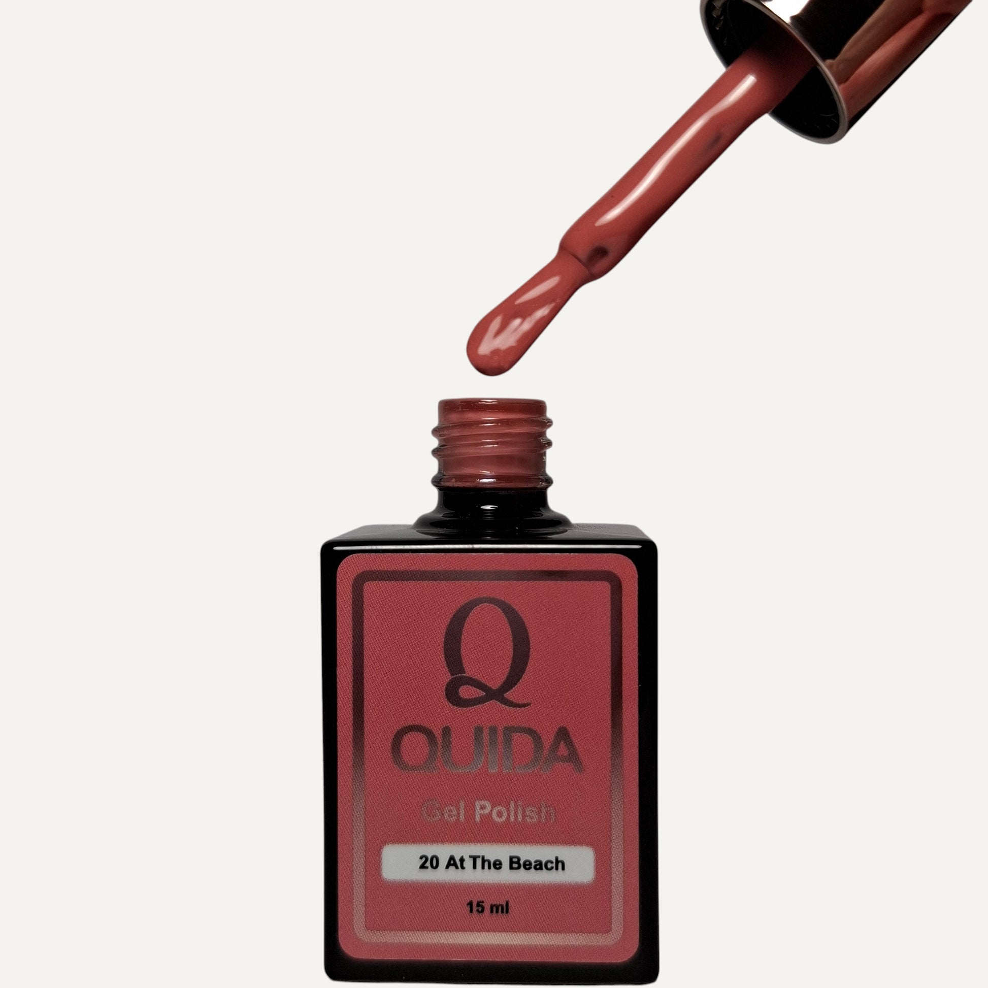 Quida Gelpolish 20 At The Beach flesje open met kwast - nude-roze gelpolish 15ml