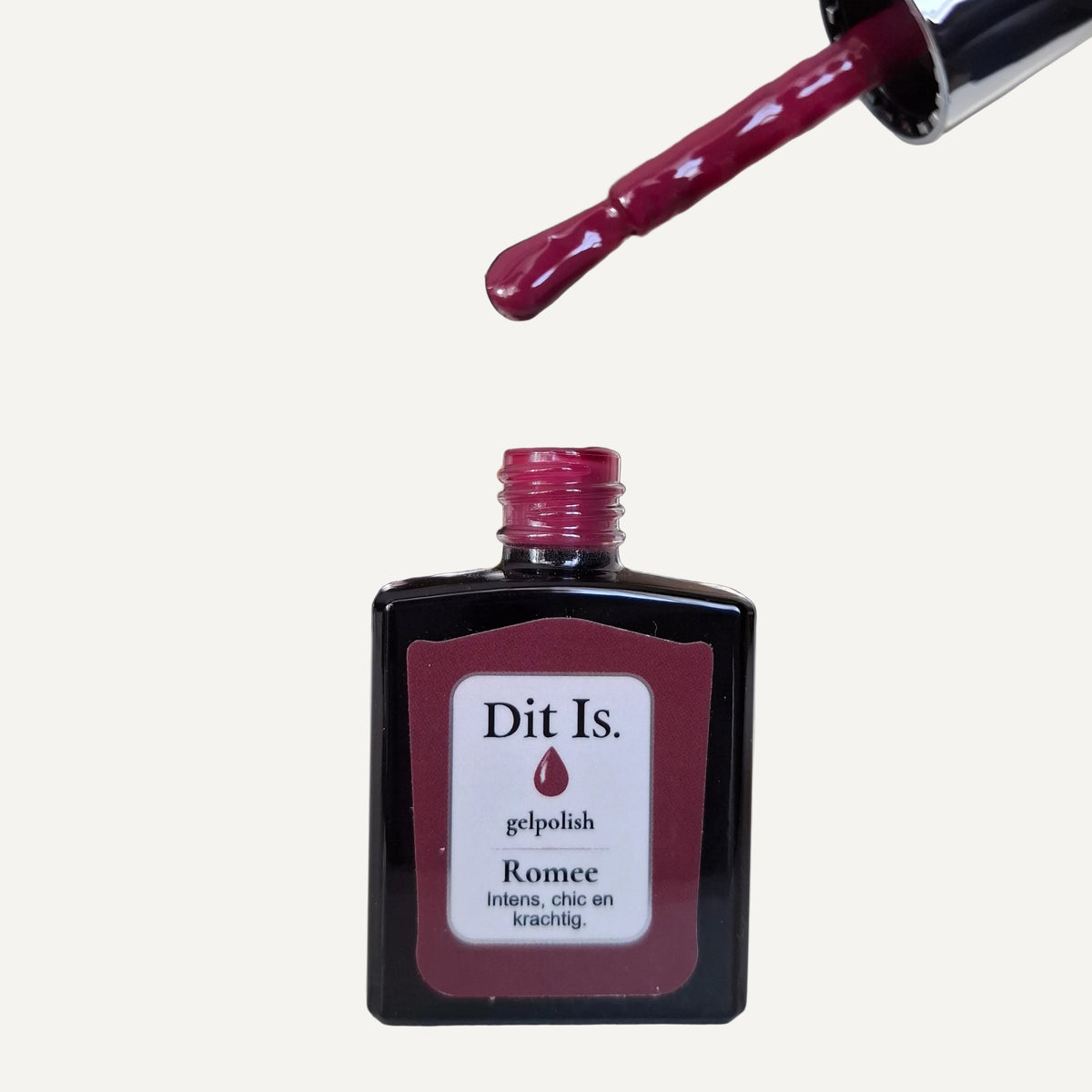 Dit Is. Gelpolish Romee – Diep Auberginerood | 15 ml