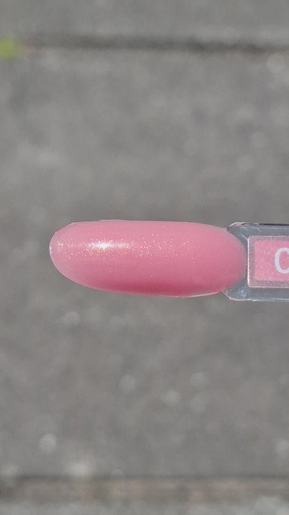 Quida Buildergel 9 Soft Rose - helder fris roze hard gel buildergel in het zonlicht, textuur en consistentie zichtbaar 30gr