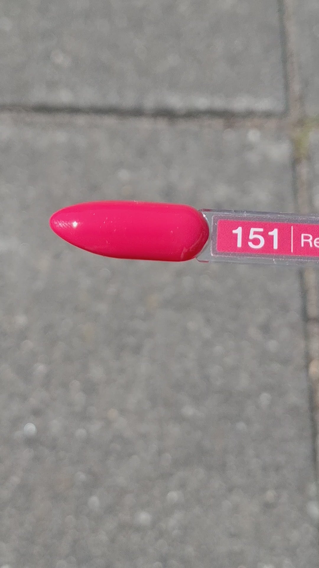 Quida Gelpolish 151 Red Obsession - diep warm framboosrode gelpolish aangebracht op nagels, 15ml